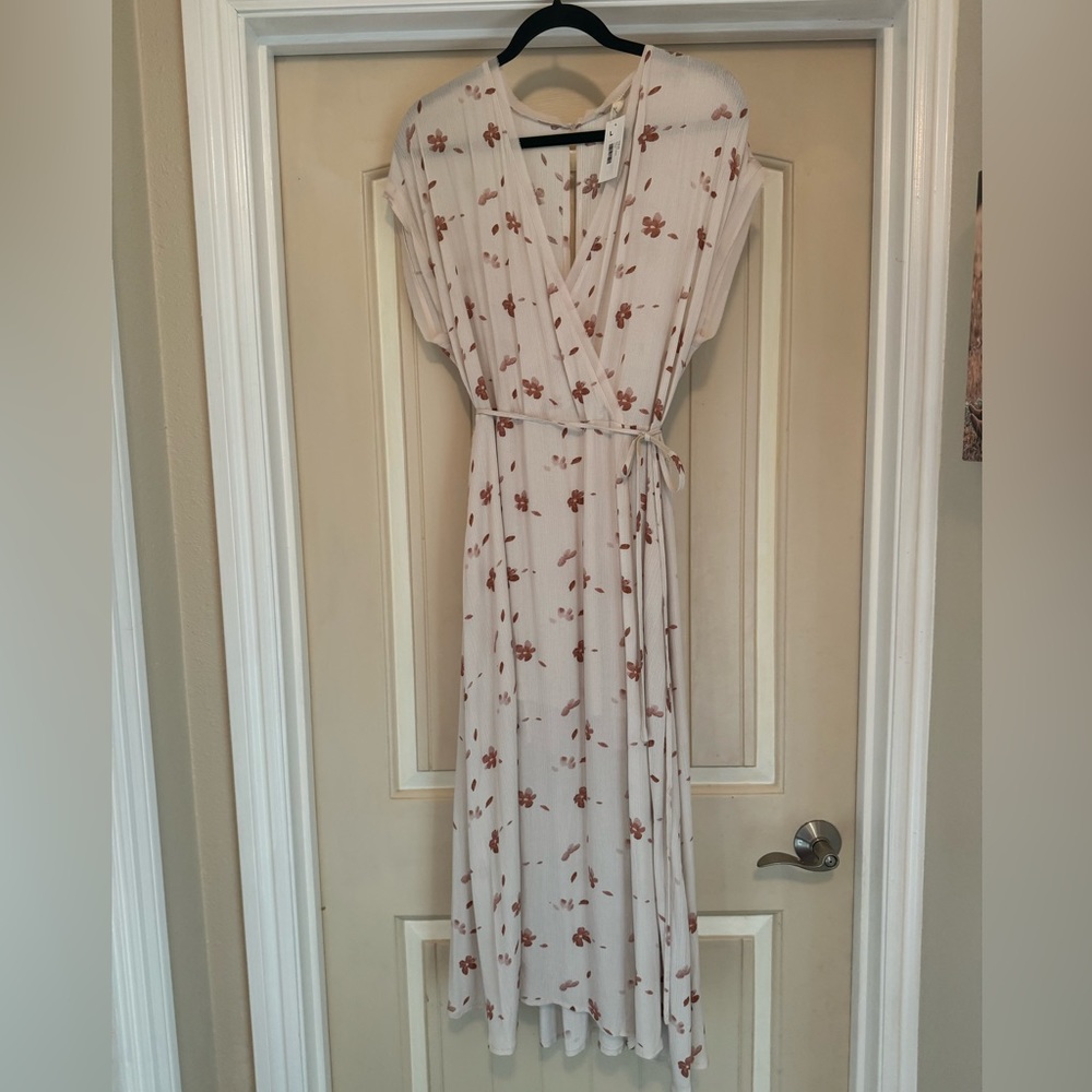 Grade&Gander long dress, light dusty pink, rusty/pink flowers.